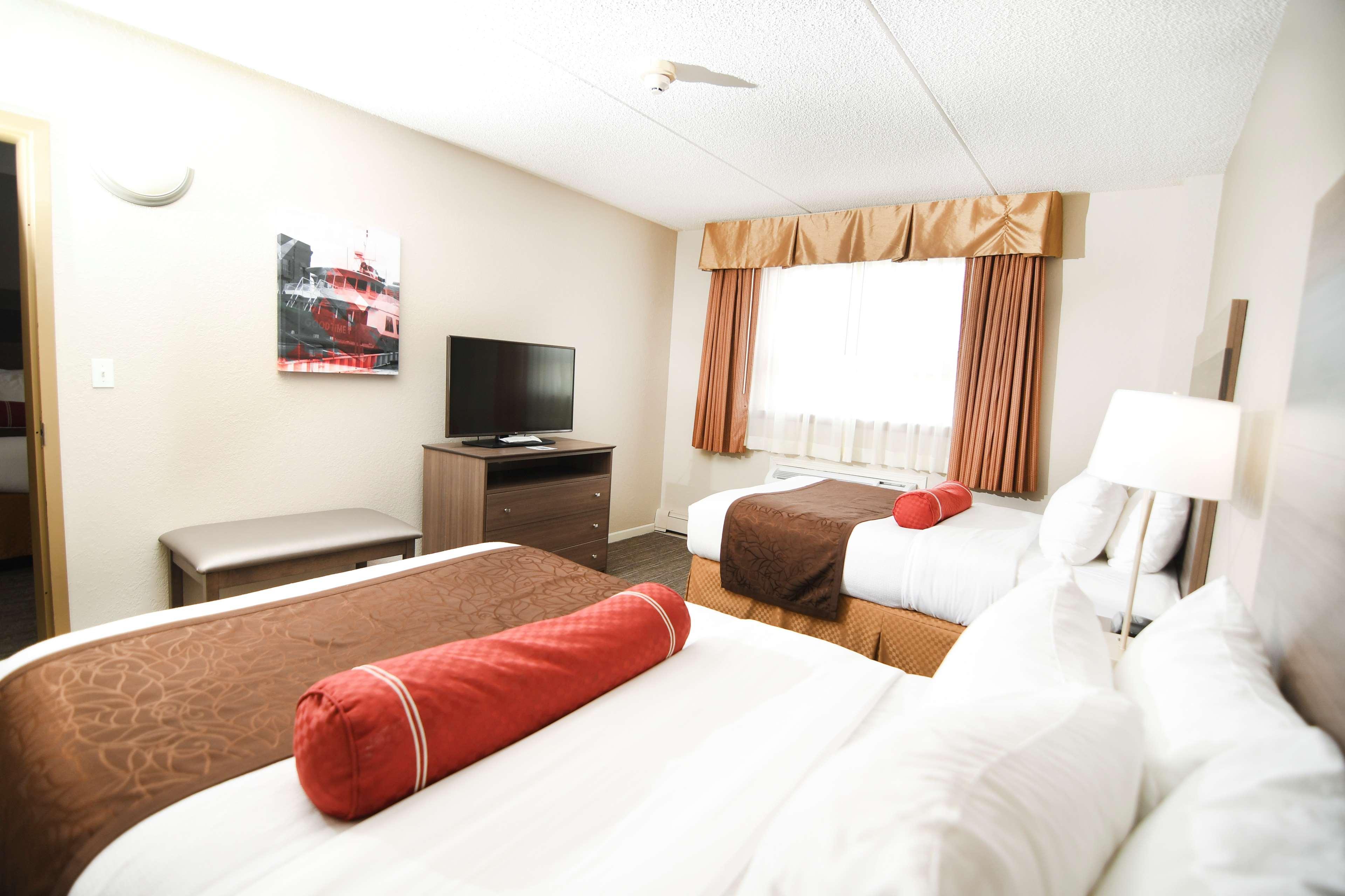 Best Western Plus Sandusky Hotel & Suites Bagian luar foto