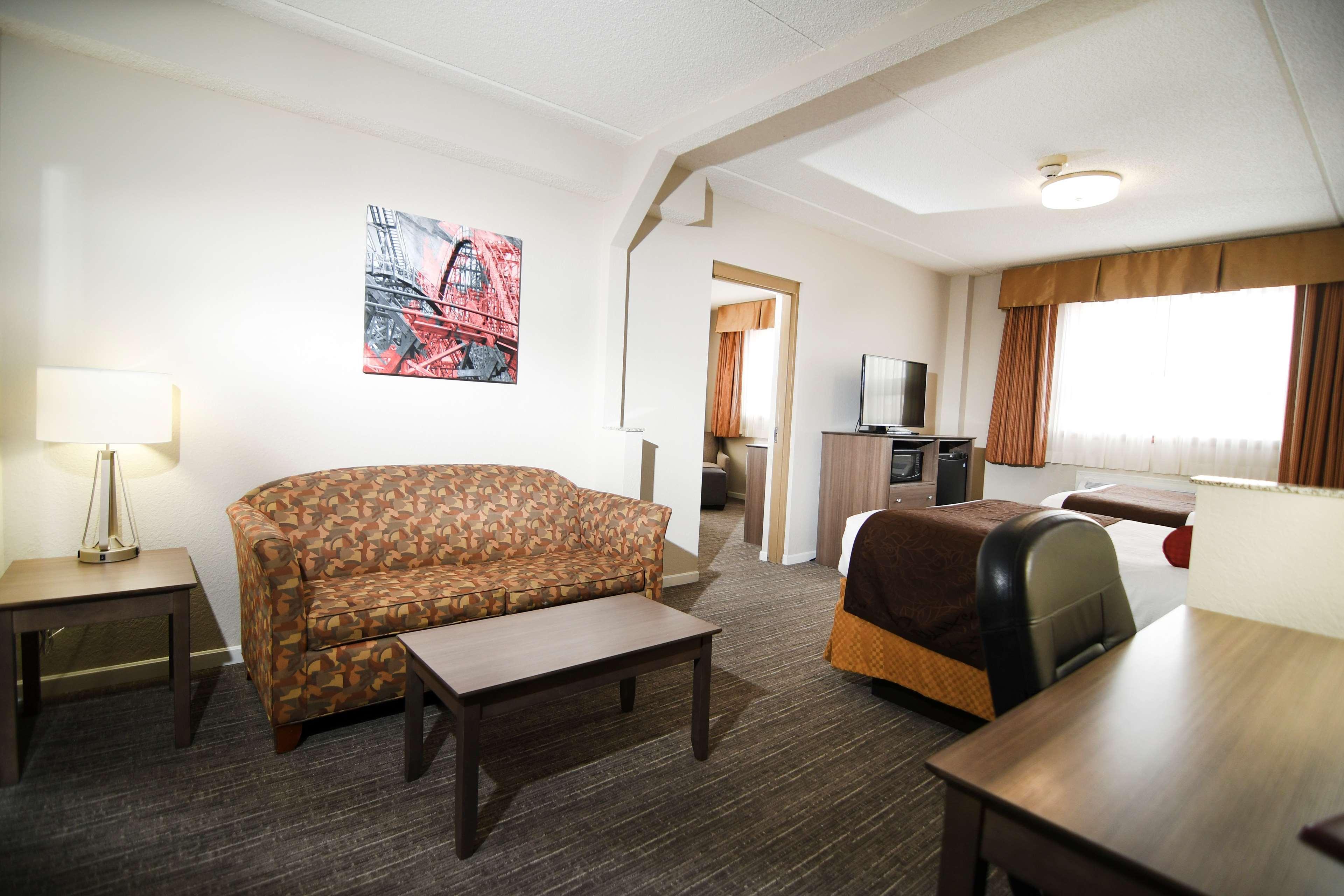 Best Western Plus Sandusky Hotel & Suites Bagian luar foto
