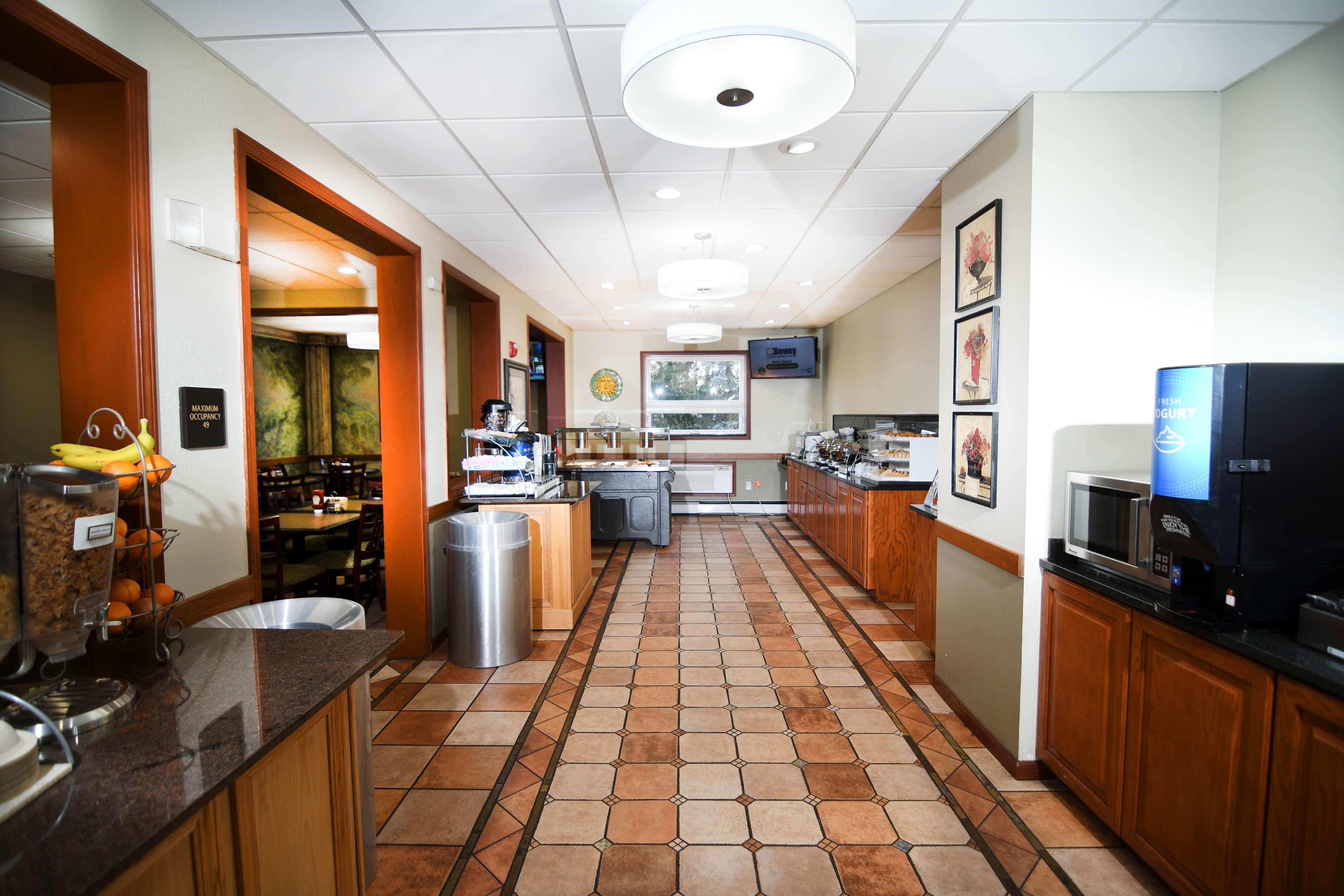 Best Western Plus Sandusky Hotel & Suites Bagian luar foto
