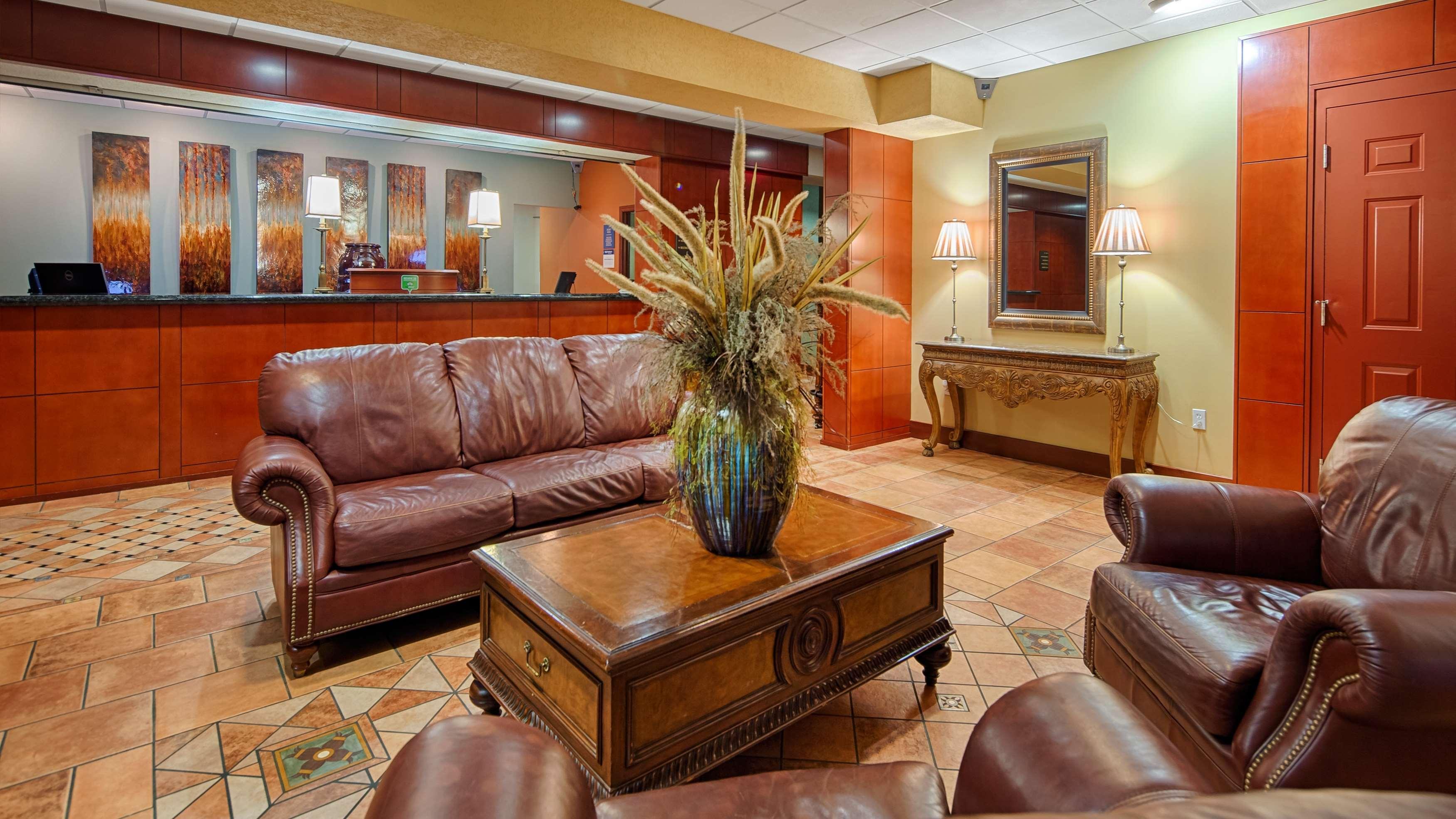Best Western Plus Sandusky Hotel & Suites Bagian luar foto