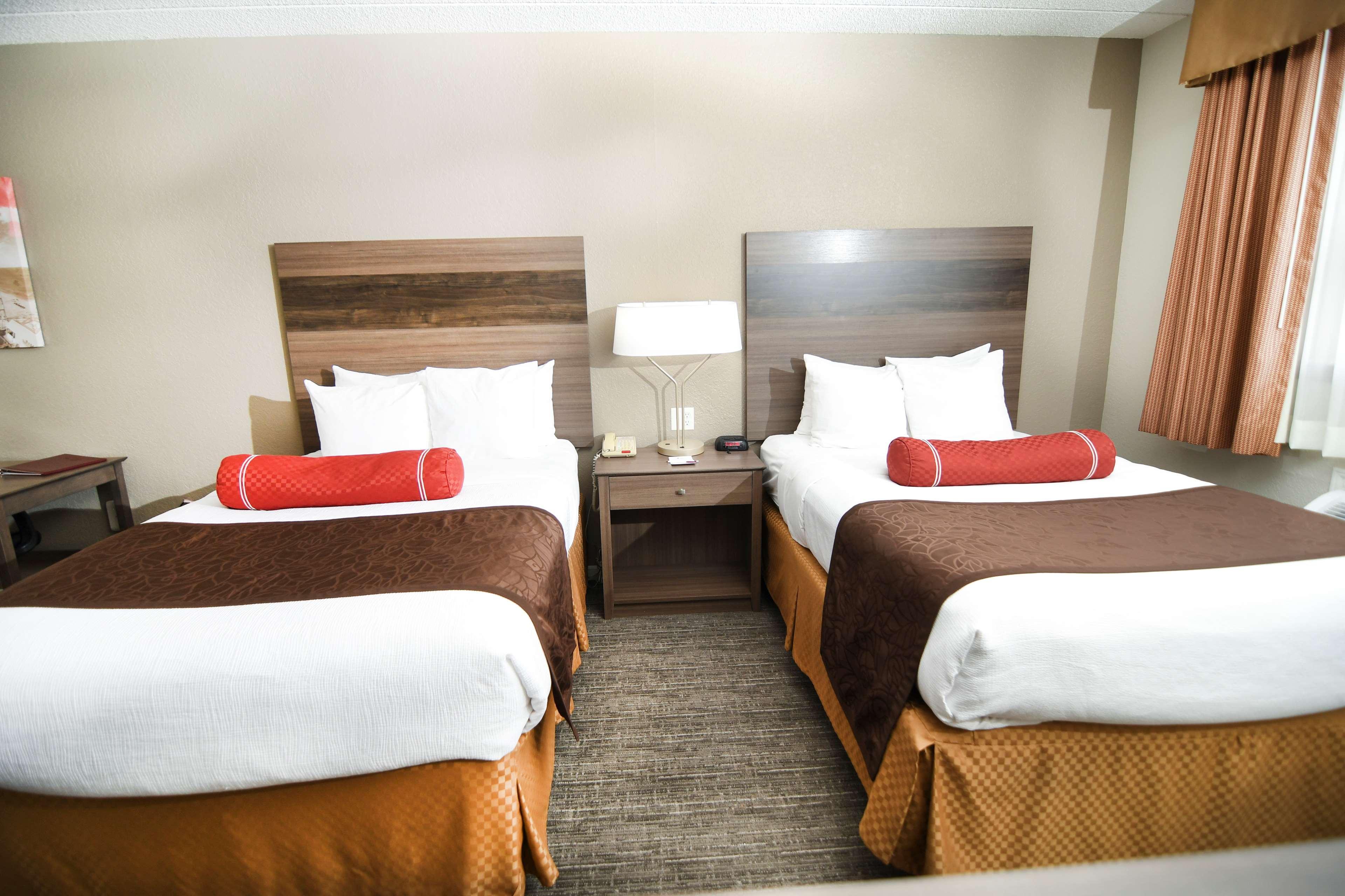 Best Western Plus Sandusky Hotel & Suites Bagian luar foto
