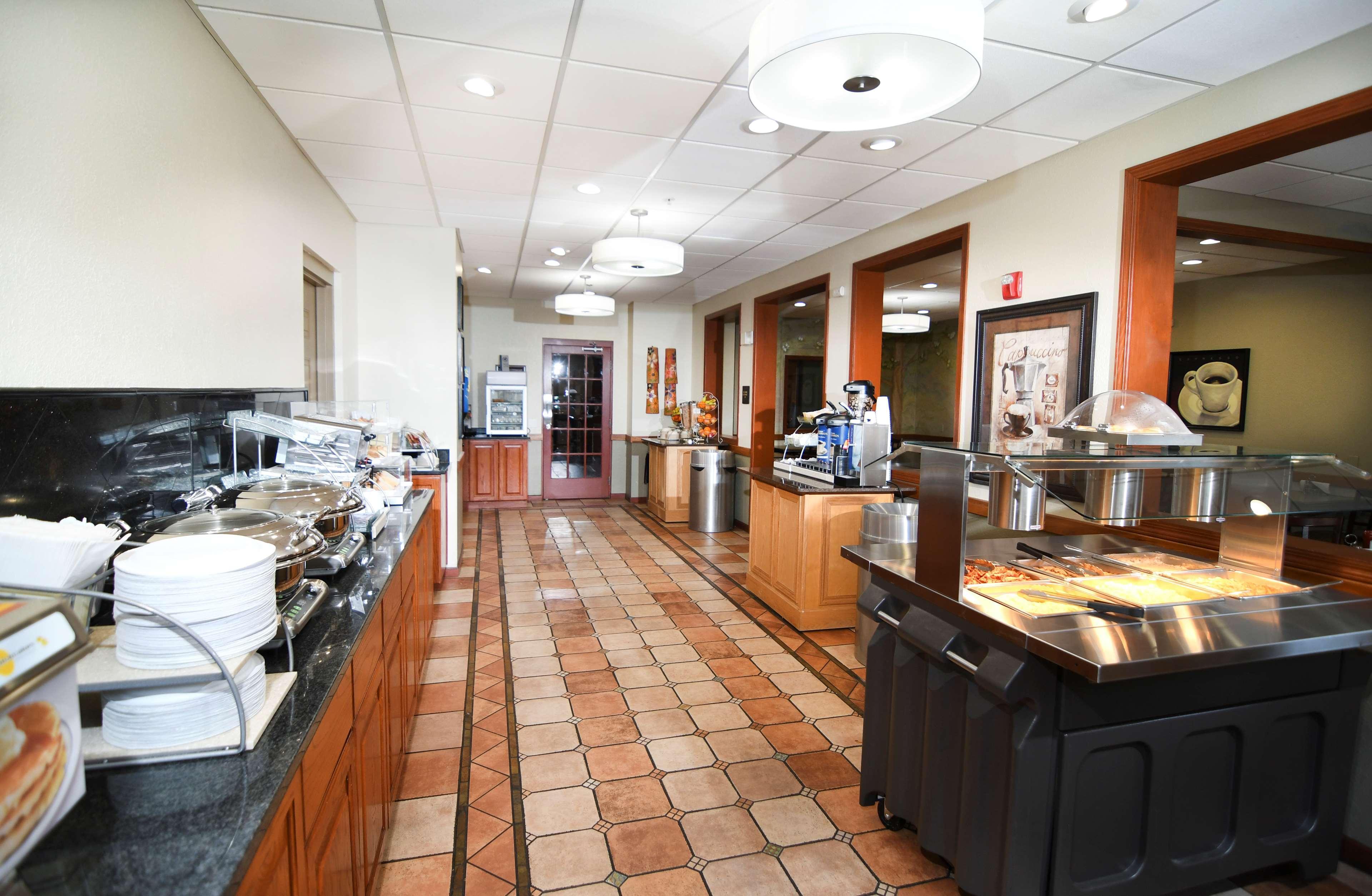 Best Western Plus Sandusky Hotel & Suites Bagian luar foto