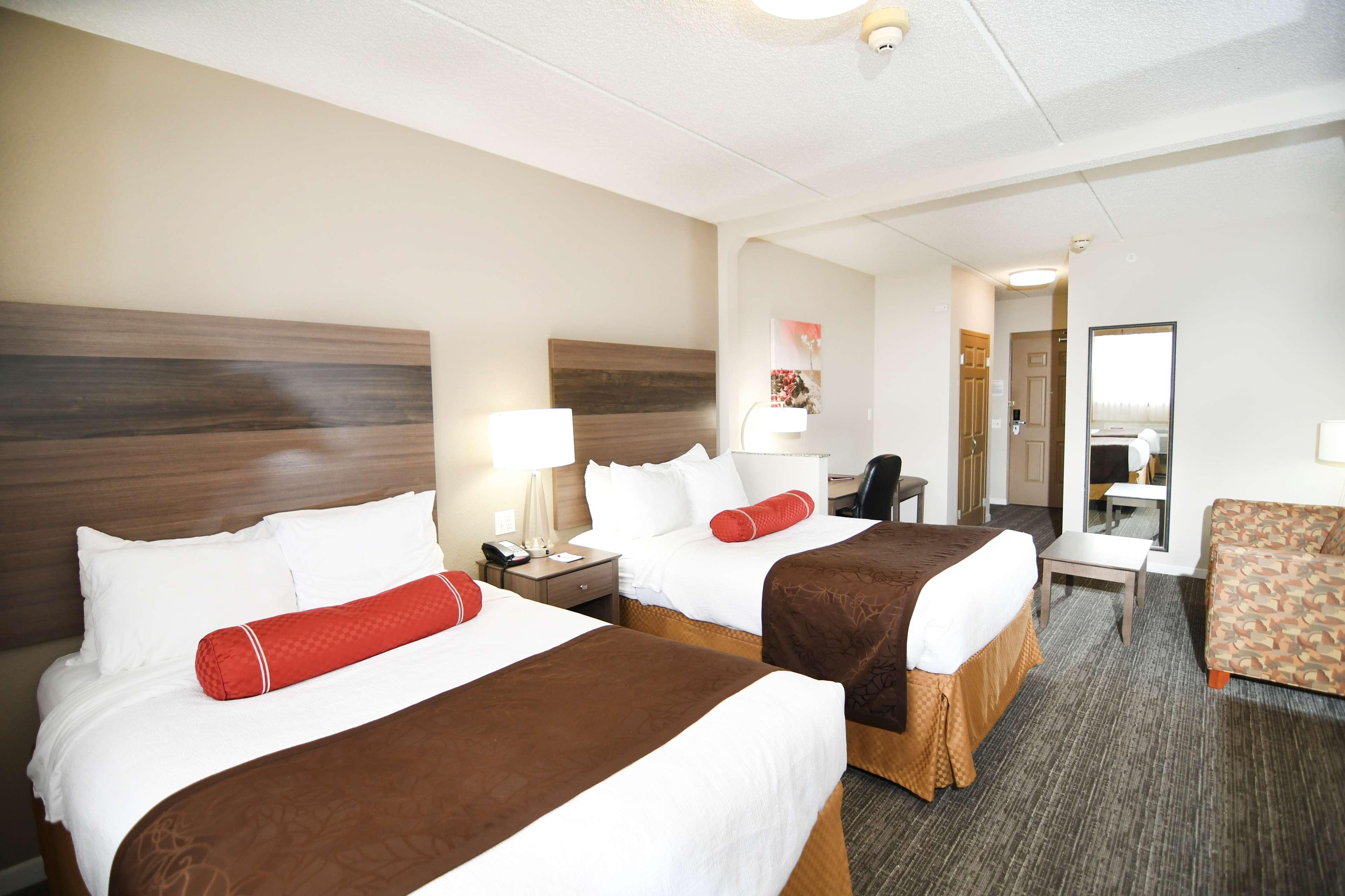 Best Western Plus Sandusky Hotel & Suites Bagian luar foto